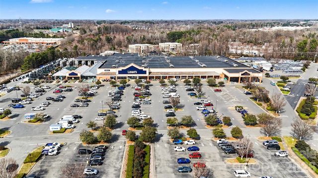 17257 Doe Valley Court, Cornelius, NC 28031