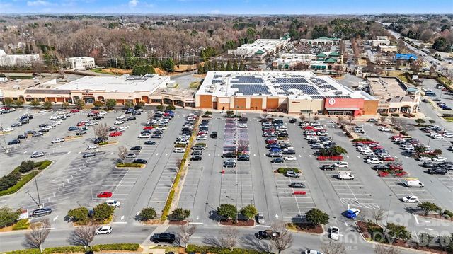 17257 Doe Valley Court, Cornelius, NC 28031