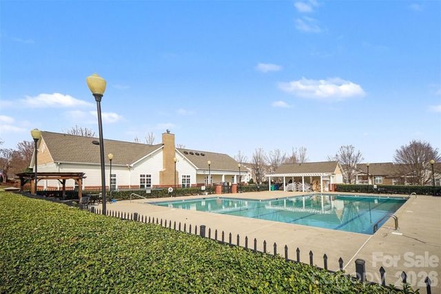 17257 Doe Valley Court, Cornelius, NC 28031