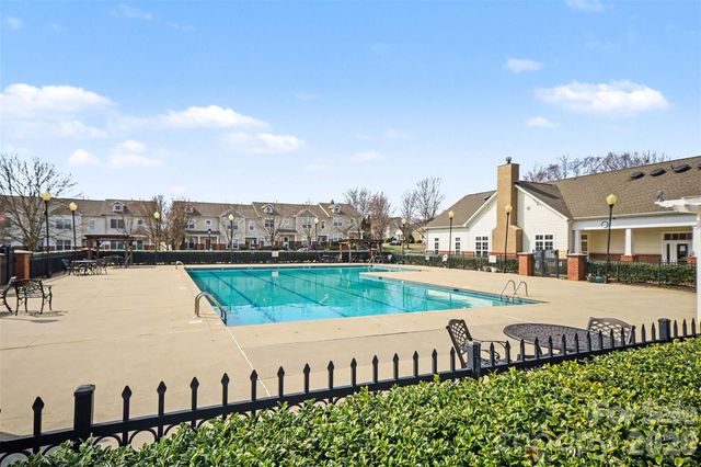 17257 Doe Valley Court, Cornelius, NC 28031