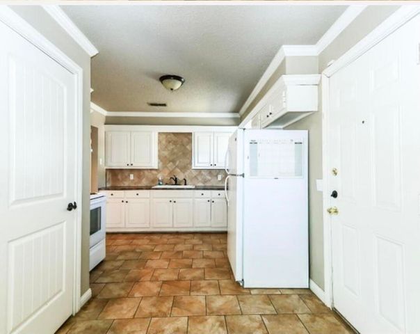 4303 43rd Street, Lubbock, TX 79413