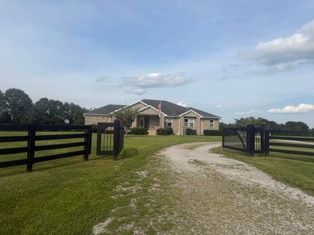 398 Jim Weaver Road, Crab Orchard, KY 40419
