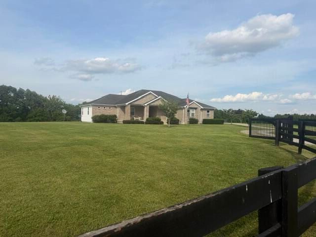 398 Jim Weaver Road, Crab Orchard, KY 40419