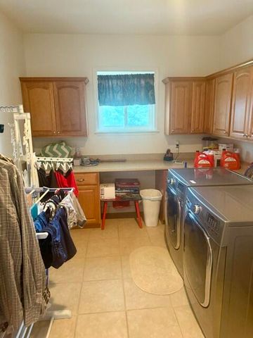 398 Jim Weaver Road, Crab Orchard, KY 40419