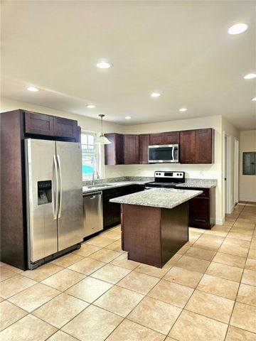 69 Courtland Street, Providence, RI 02909