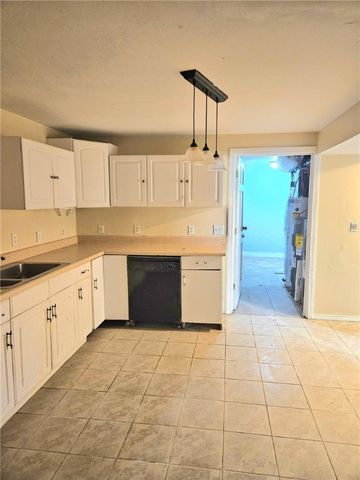 69 Courtland Street, Providence, RI 02909