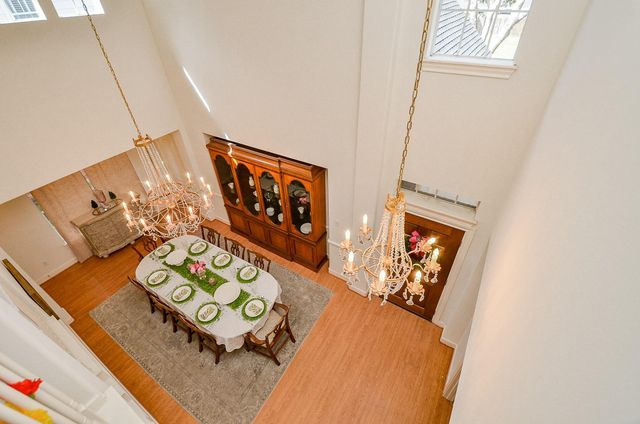 1615 Lakeside Enclave Drive, Houston, TX 77077