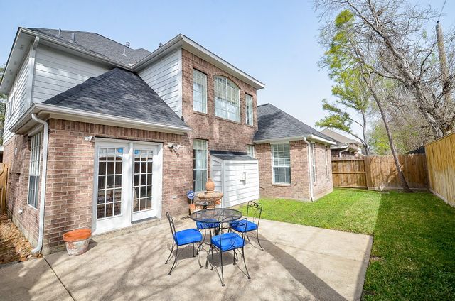 1615 Lakeside Enclave Drive, Houston, TX 77077