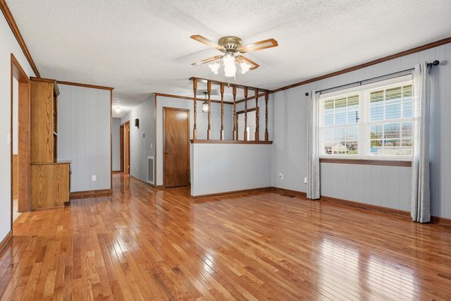 9061 Daisy Dallas Road, Soddy Daisy, TN 37379