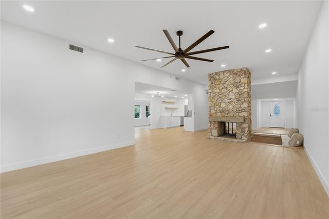 129 HIDDEN OAK DRIVE, Longwood, FL 32779