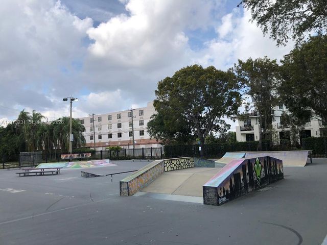 17255 SW 95th Ave 346, Palmetto Bay, FL 33157