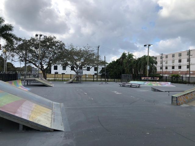 17255 SW 95th Ave 346, Palmetto Bay, FL 33157