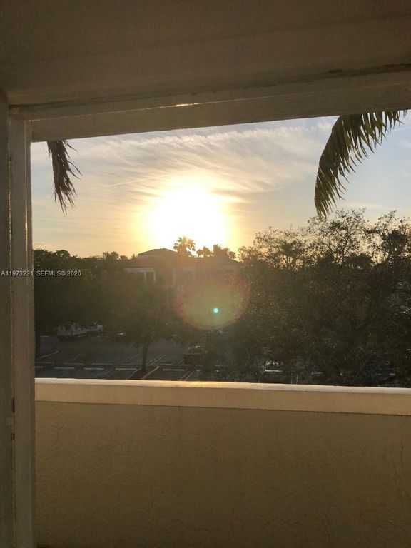 17255 SW 95th Ave 346, Palmetto Bay, FL 33157