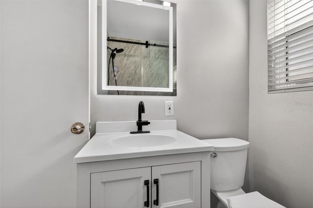 642 38TH AVENUE NE, St Petersburg, FL 33704