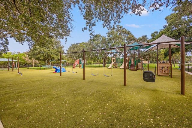 642 38TH AVENUE NE, St Petersburg, FL 33704