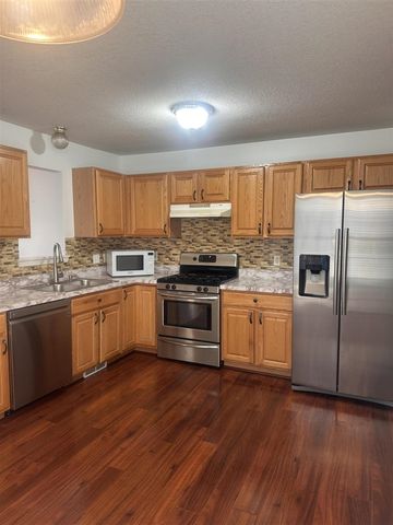 2514 Boulder Lane, Auburn Hills, MI 48326