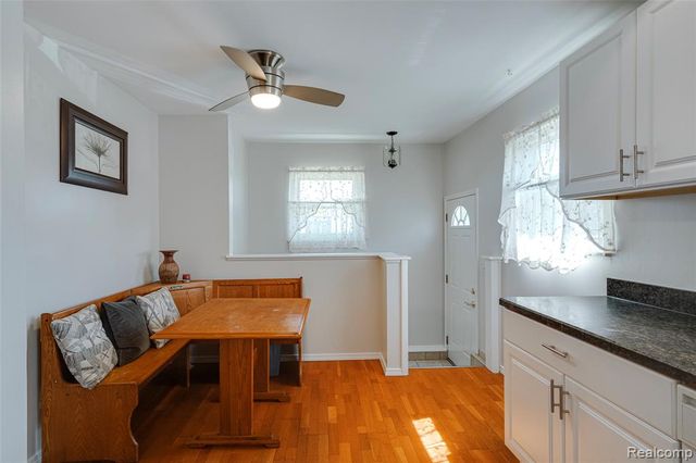 29038 Springstead Street, Rockwood, MI 48173