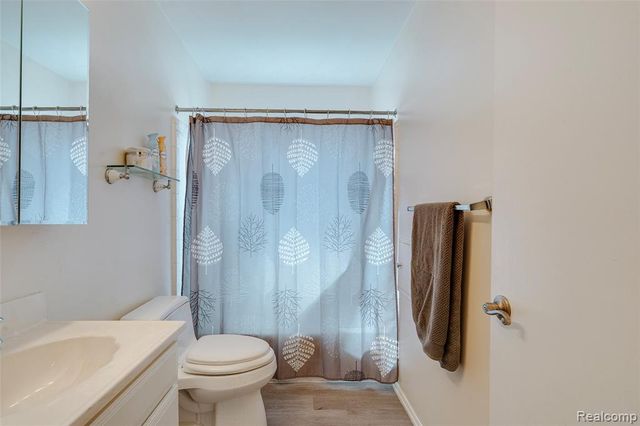29038 Springstead Street, Rockwood, MI 48173