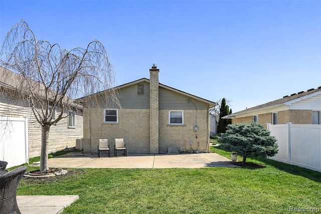 29038 Springstead Street, Rockwood, MI 48173