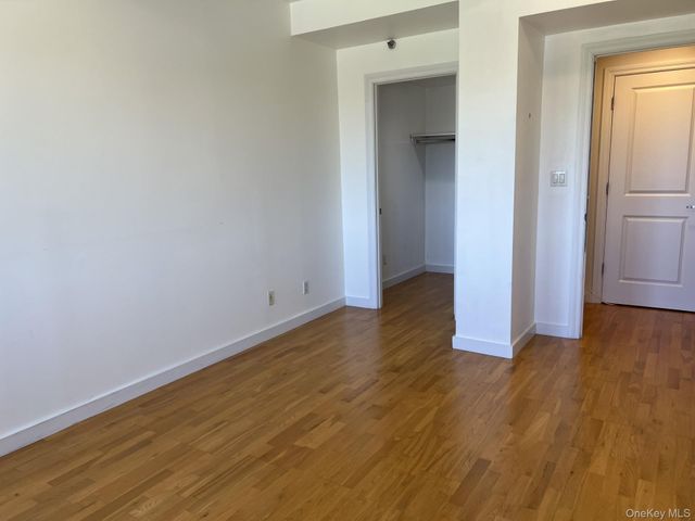 143-20 Hoover Avenue 603, Briarwood, NY 11435