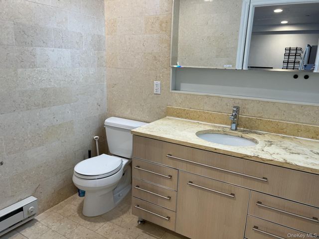 143-20 Hoover Avenue 603, Briarwood, NY 11435