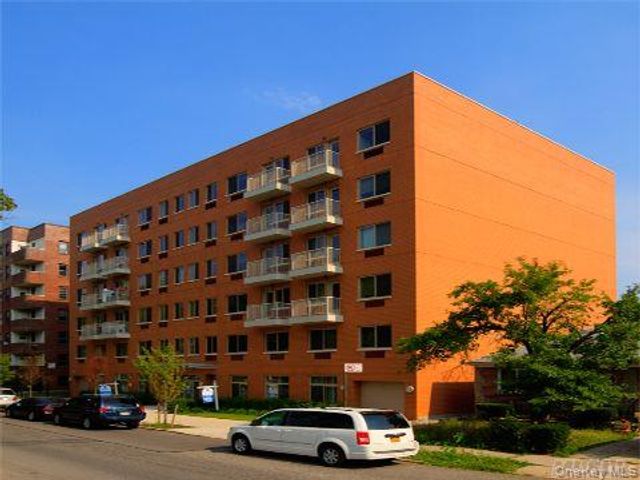143-20 Hoover Avenue 603, Briarwood, NY 11435