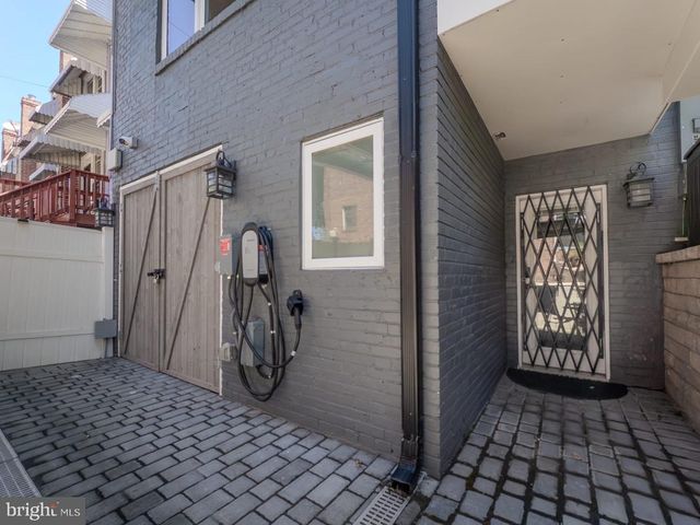 301 GALLATIN ST NW, Washington, DC 20011
