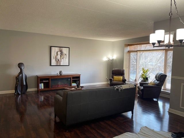 875 E 22nd Street 204, Lombard, IL 60148