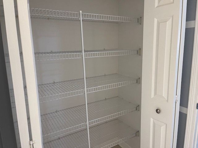 875 E 22nd Street 204, Lombard, IL 60148