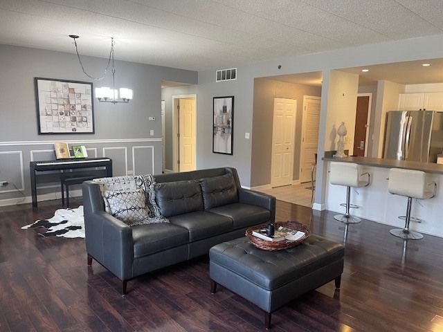 875 E 22nd Street 204, Lombard, IL 60148