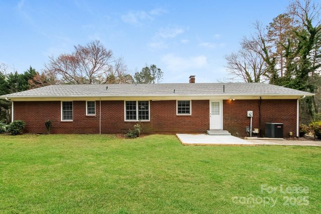 144 Buffaloway Road, Statesville, NC 28677