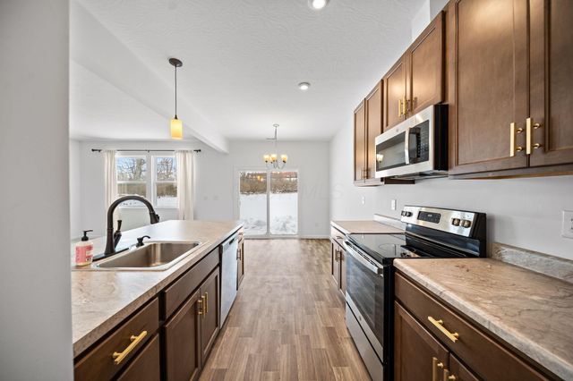 529 Rochdale Run, Delaware, OH 43015