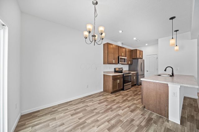 529 Rochdale Run, Delaware, OH 43015