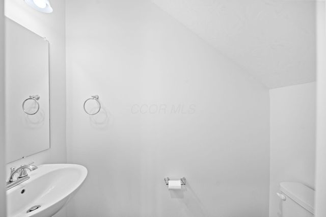 529 Rochdale Run, Delaware, OH 43015