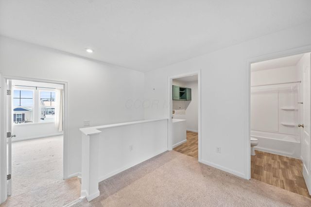 529 Rochdale Run, Delaware, OH 43015