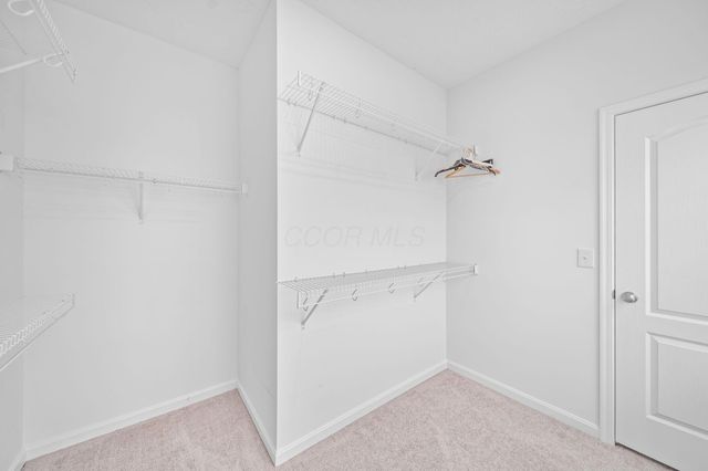 529 Rochdale Run, Delaware, OH 43015