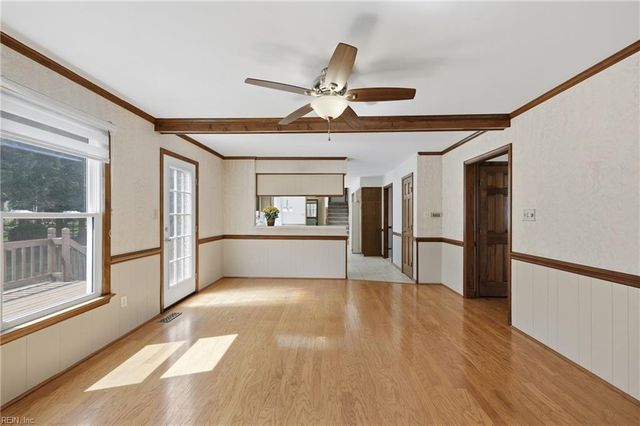 1301 Danielle CT, Chesapeake, VA 23320