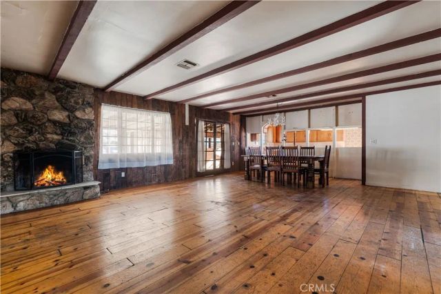 1617 Knox, San Fernando, CA 91340