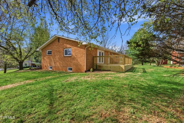 400 Martindale Road, Bristol, TN 37620