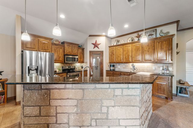 2936 Willow Ridge Circle, Granbury, TX 76049