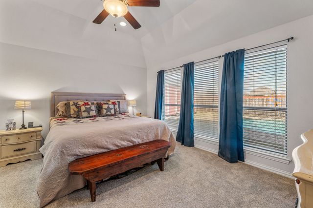 2936 Willow Ridge Circle, Granbury, TX 76049