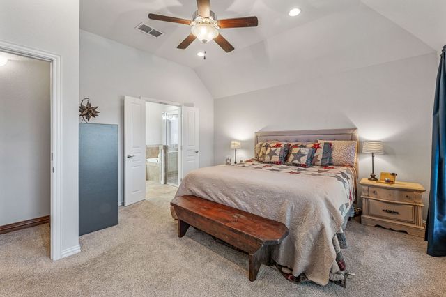 2936 Willow Ridge Circle, Granbury, TX 76049