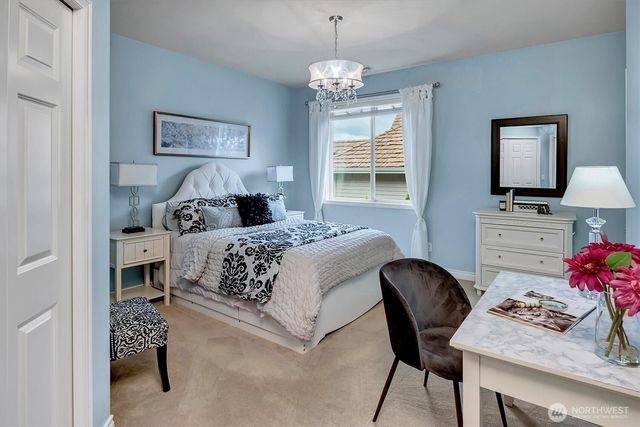 23419 SE 51st Place, Issaquah, WA 98029