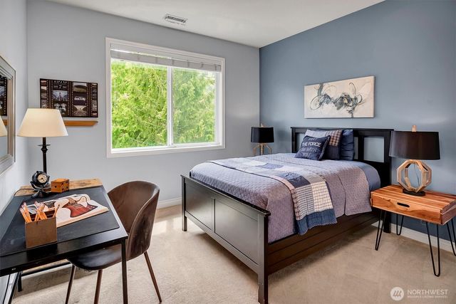 23419 SE 51st Place, Issaquah, WA 98029