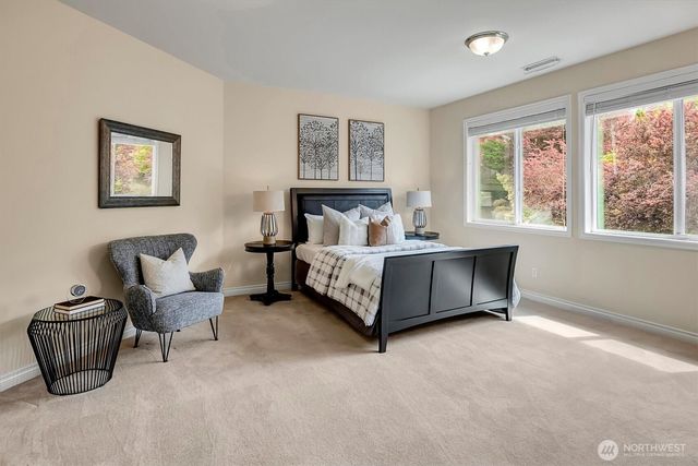 23419 SE 51st Place, Issaquah, WA 98029