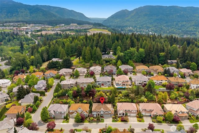 23419 SE 51st Place, Issaquah, WA 98029