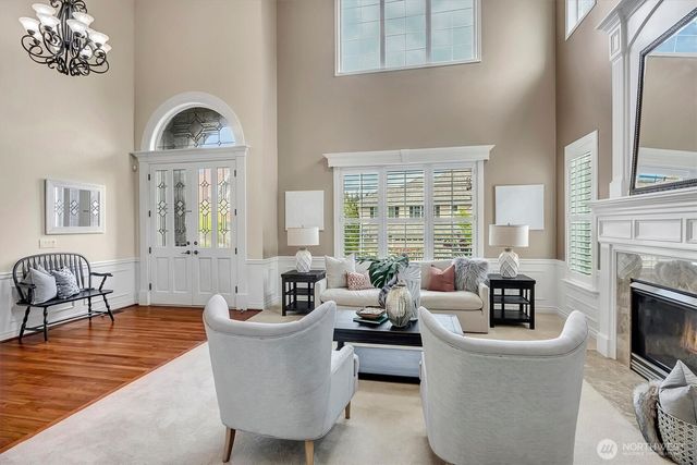 23419 SE 51st Place, Issaquah, WA 98029