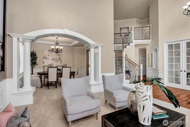 23419 SE 51st Place, Issaquah, WA 98029