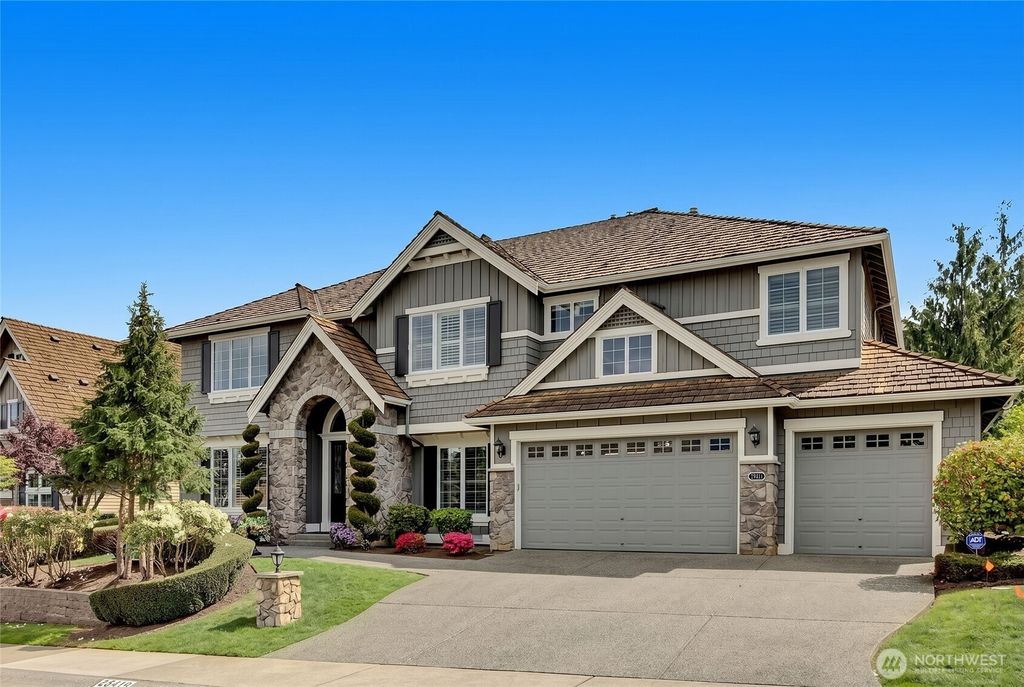 23419 SE 51st Place, Issaquah, WA 98029