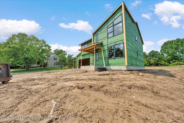 6819 Aberdeen Drive, Dimondale, MI 48821